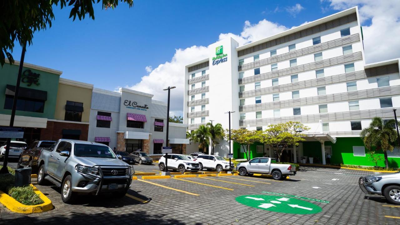 Holiday Inn Express Managua By Ihg Екстер'єр фото