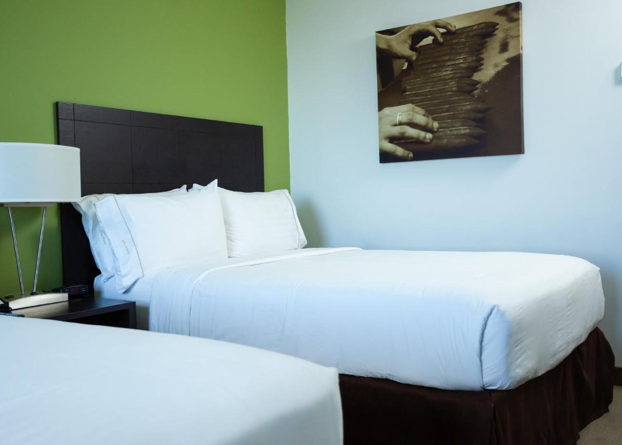 Holiday Inn Express Managua By Ihg Екстер'єр фото