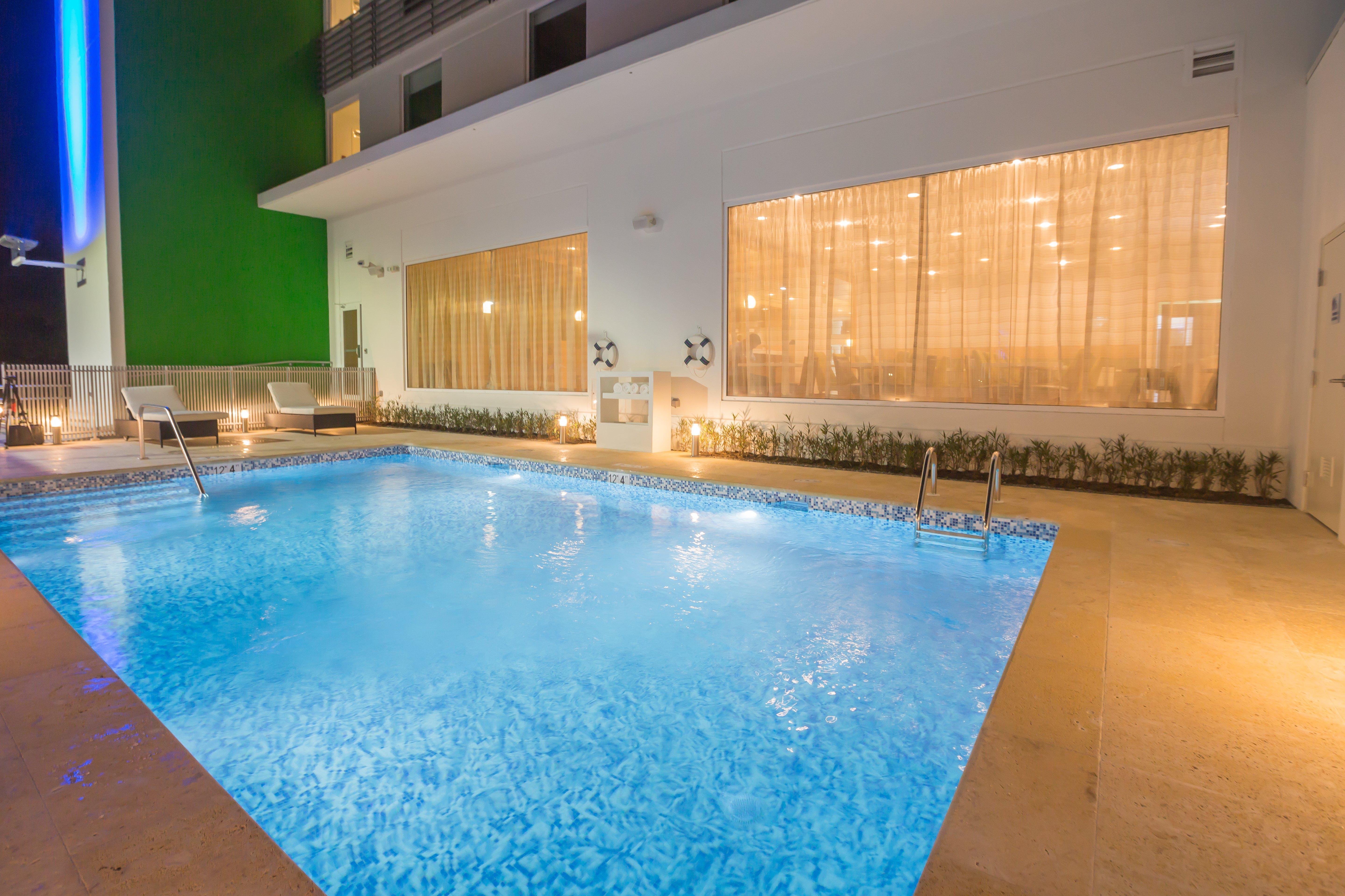 Holiday Inn Express Managua By Ihg Екстер'єр фото