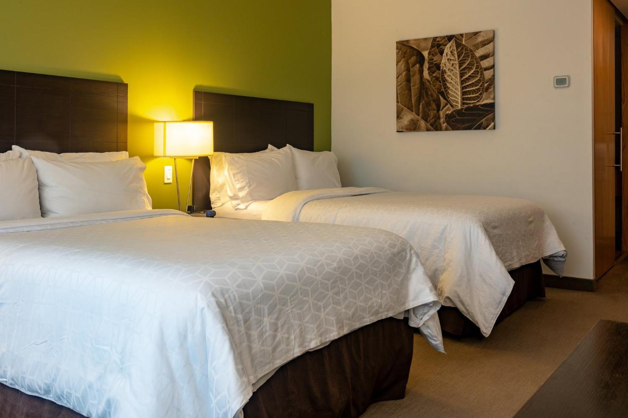 Holiday Inn Express Managua By Ihg Екстер'єр фото