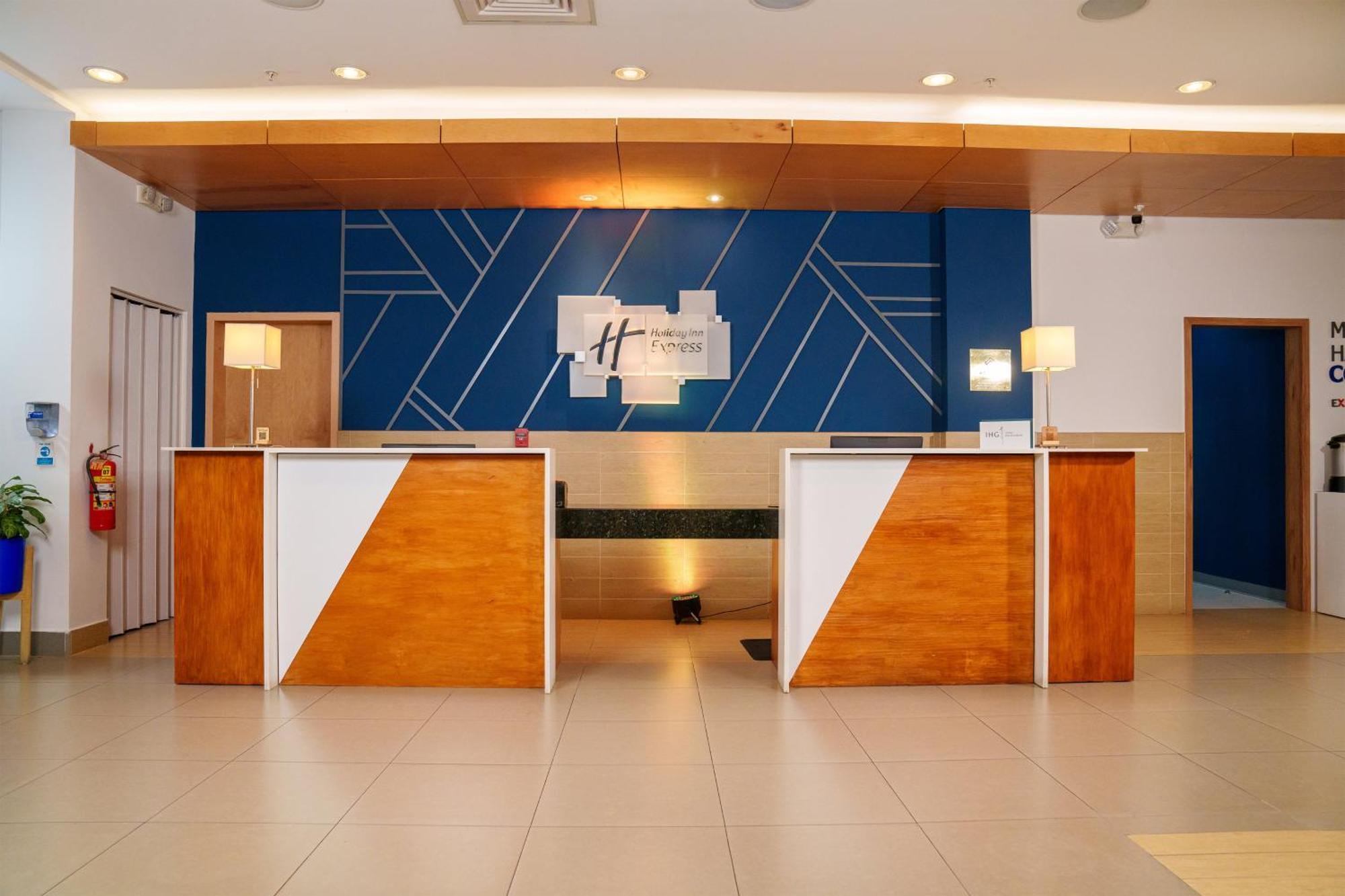 Holiday Inn Express Managua By Ihg Екстер'єр фото