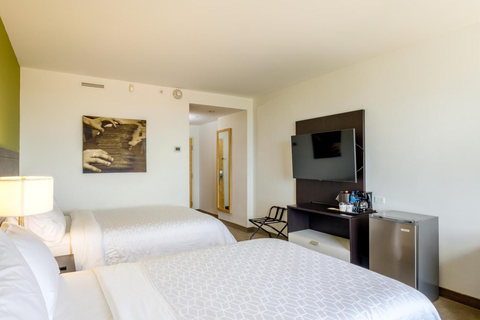 Holiday Inn Express Managua By Ihg Екстер'єр фото